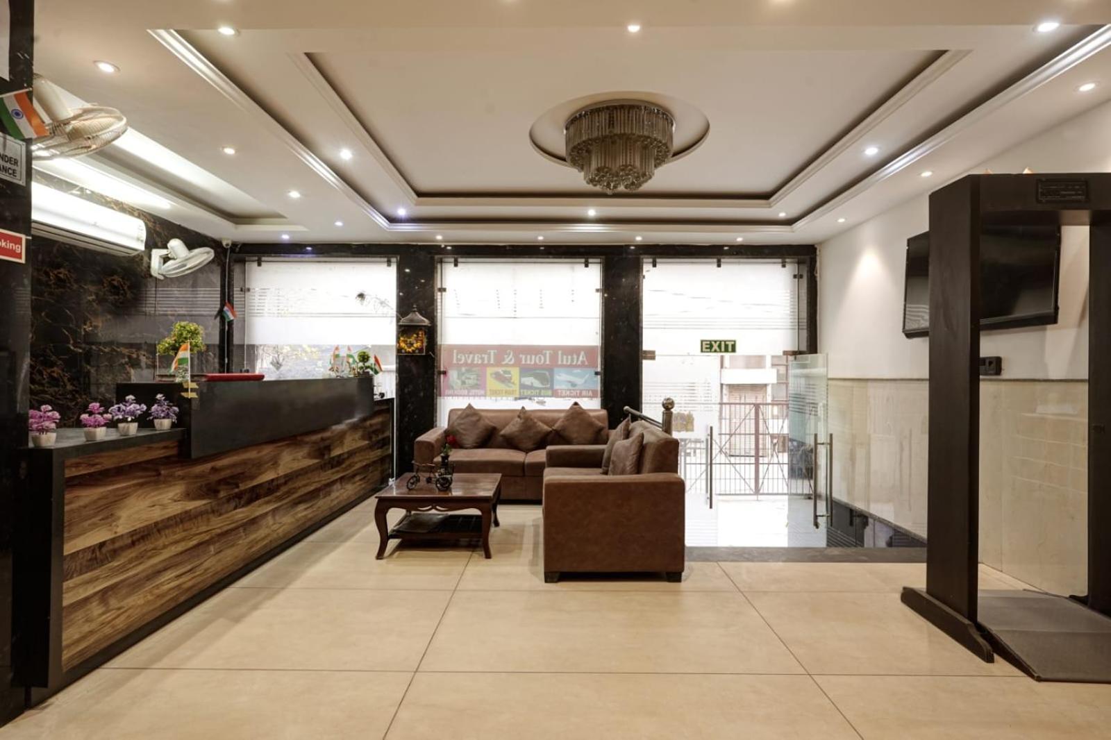 ניו דלהי Hotel King Plaza Near Delhi Airport מראה חיצוני תמונה