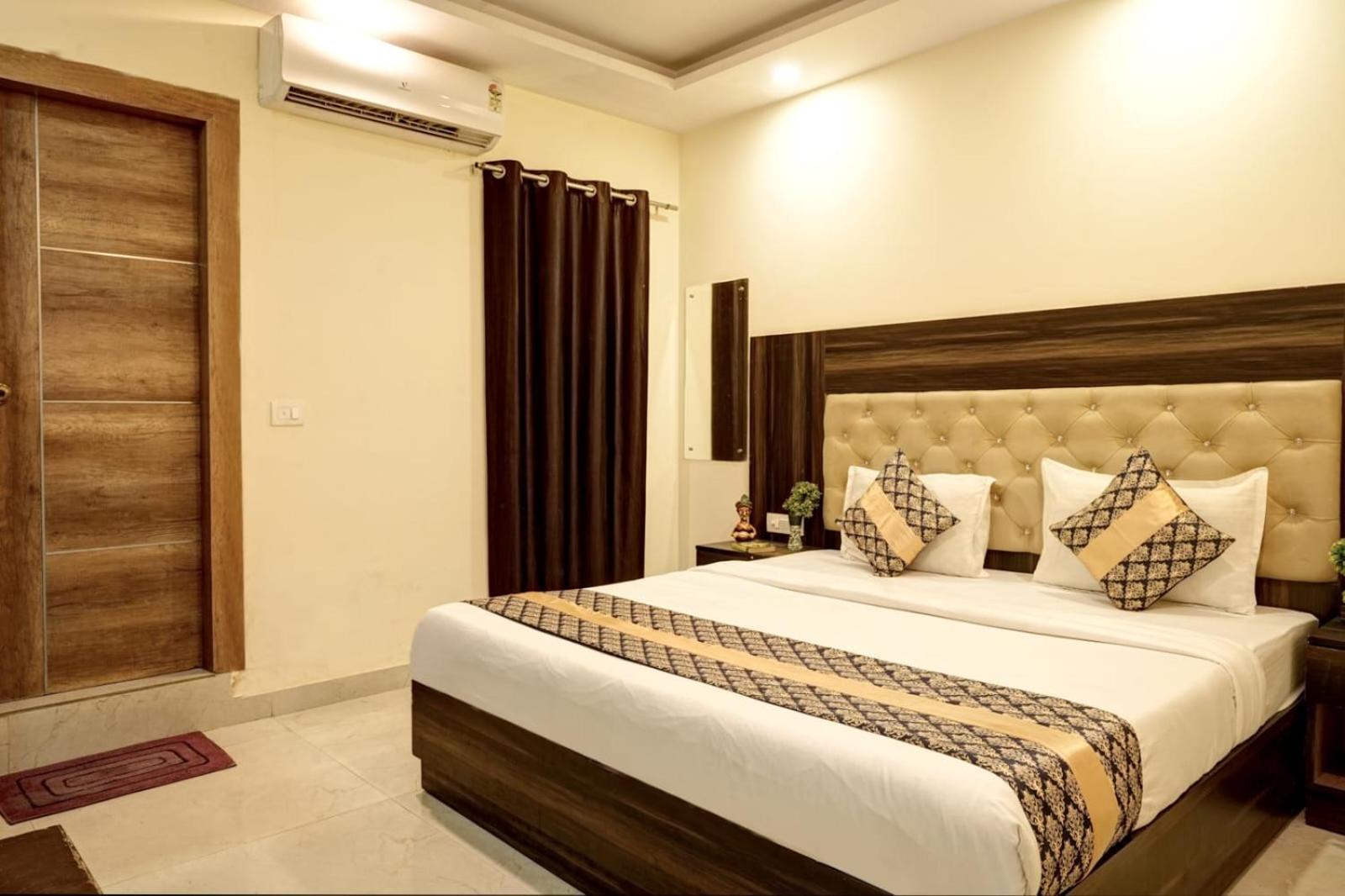 ניו דלהי Hotel King Plaza Near Delhi Airport מראה חיצוני תמונה